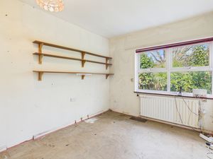 Bedroom- click for photo gallery